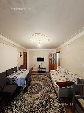 Satılır 2 otaqlı köhnə tikili 50 m²