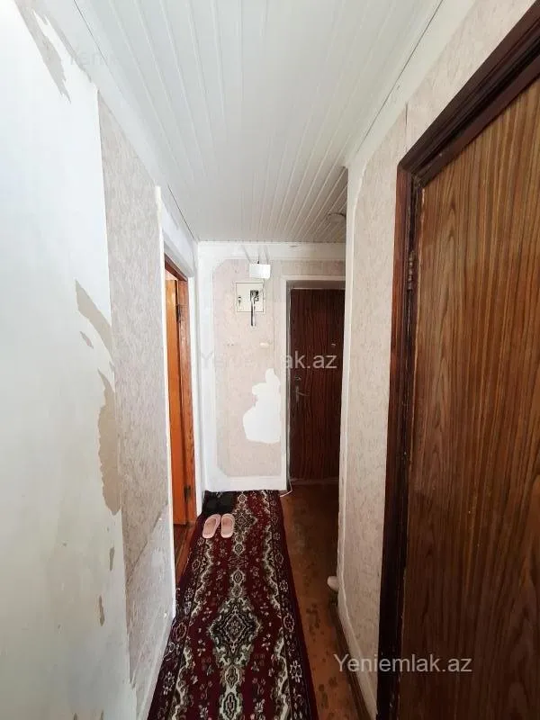 Satılır 2 otaqlı köhnə tikili 50 m²