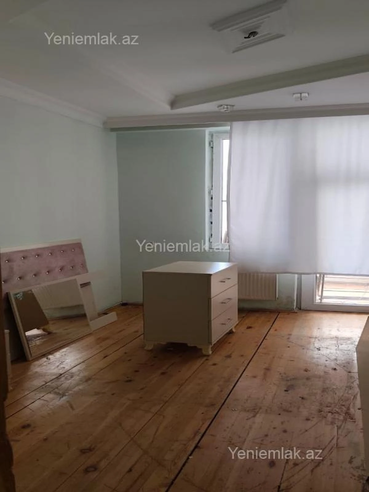 Satılır 3 otaqlı yeni tikili 80 m²