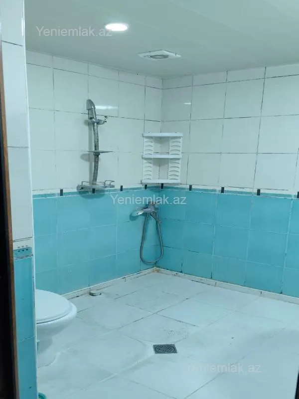 Satılır 3 otaqlı yeni tikili 80 m²