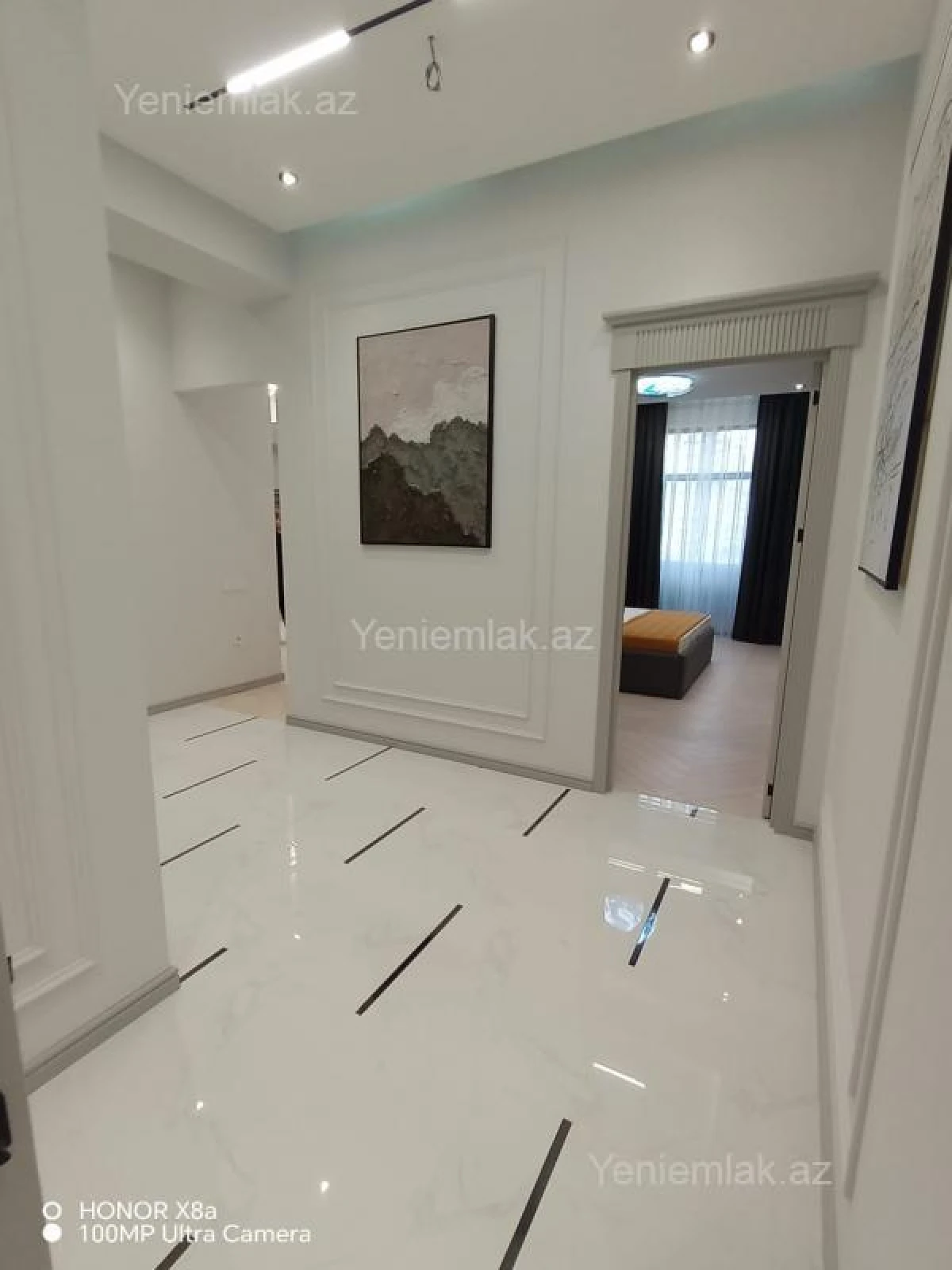 Satılır 3 otaqlı yeni tikili 125 m²