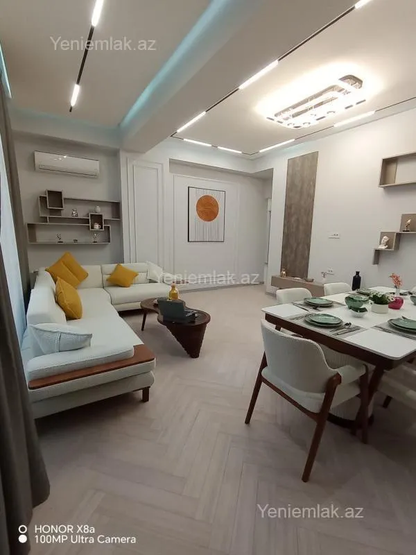 Satılır 3 otaqlı yeni tikili 125 m²