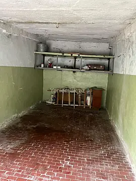Satılır qaraj 18 m²