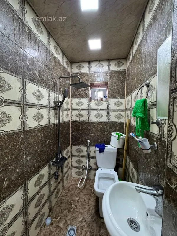 Satılır 4 otaqlı həyət evi 115 m²