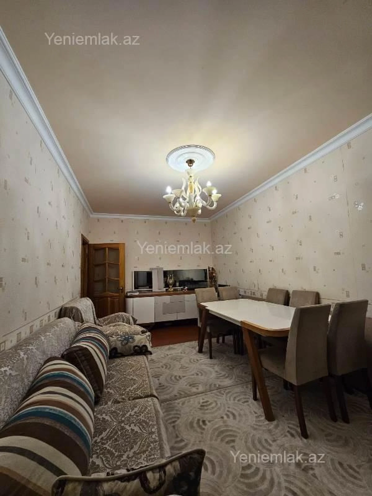 Satılır 3 otaqlı köhnə tikili 80 m²