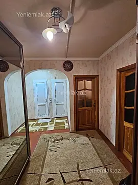 Satılır 3 otaqlı köhnə tikili 80 m²