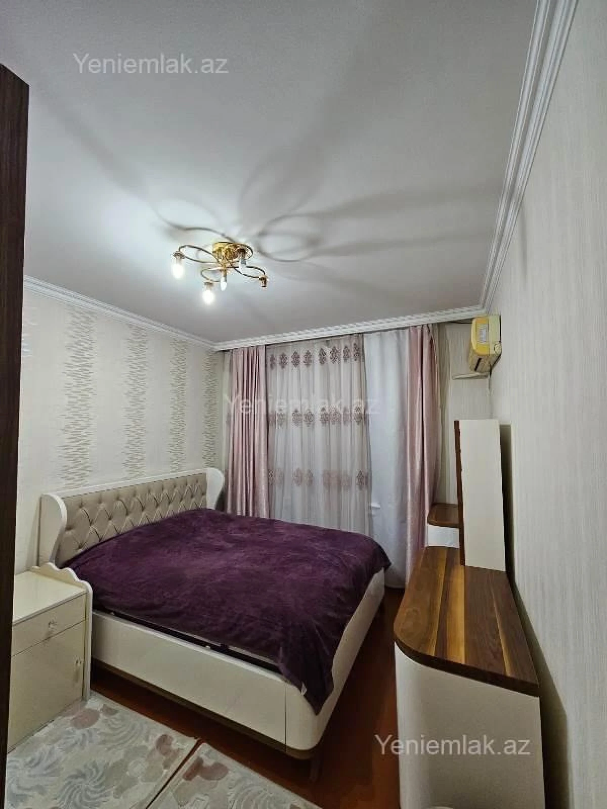 Satılır 3 otaqlı köhnə tikili 80 m²