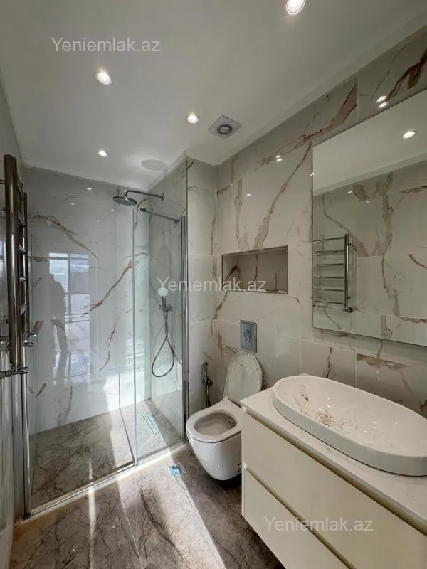 Satılır 3 otaqlı yeni tikili 84.3 m²