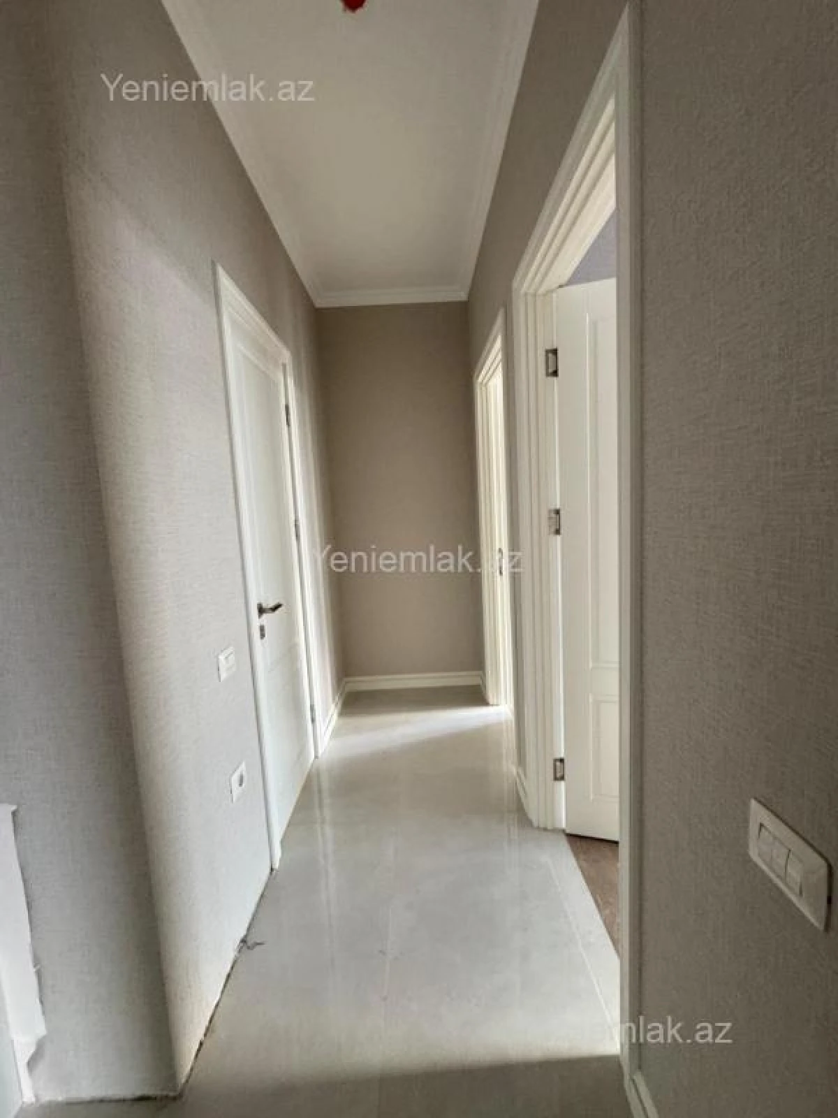 Satılır 3 otaqlı yeni tikili 84.3 m²