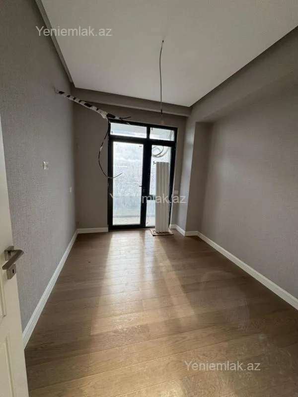 Satılır 3 otaqlı yeni tikili 84.3 m²