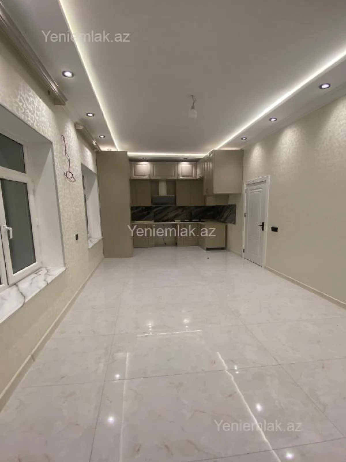 Satılır 4 otaqlı həyət evi 140 m²