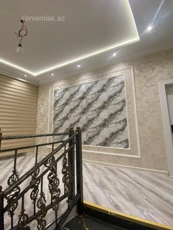 Satılır 4 otaqlı həyət evi 140 m²