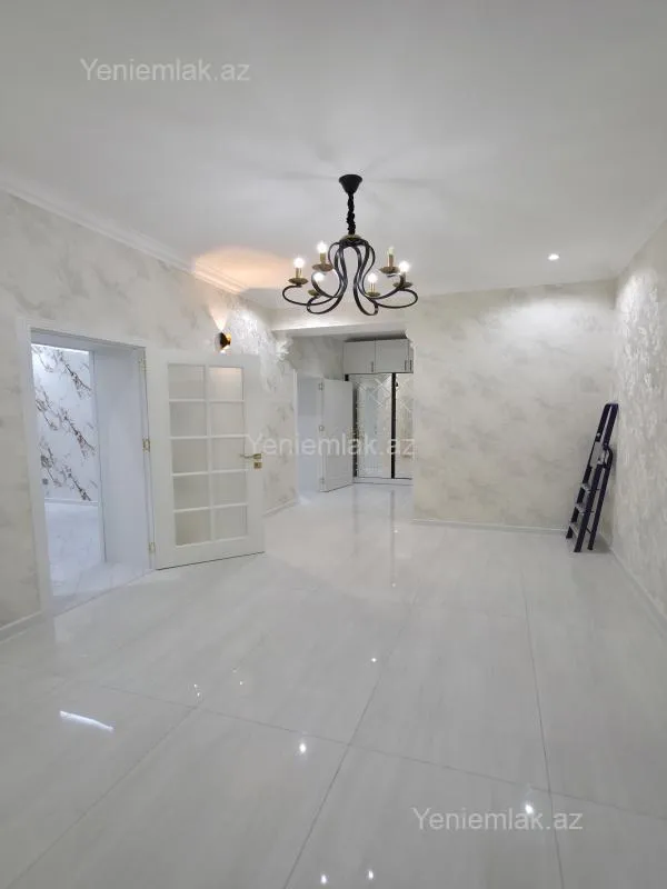 Satılır 2 otaqlı yeni tikili 88 m²