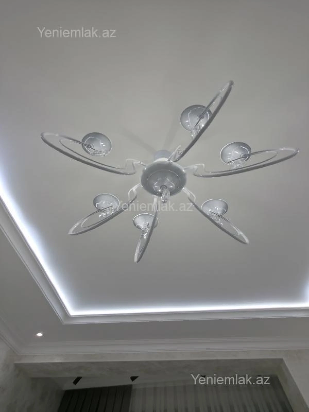 Satılır 2 otaqlı yeni tikili 88 m²