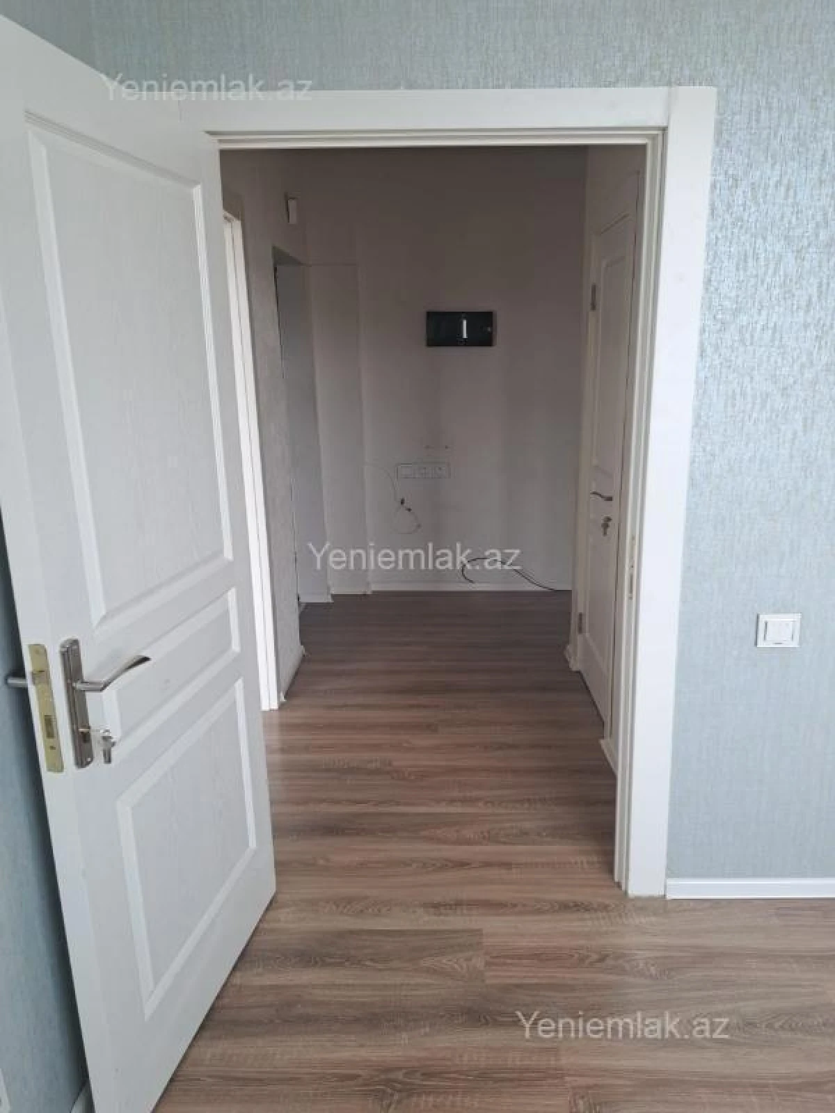 Satılır 3 otaqlı yeni tikili 85 m²