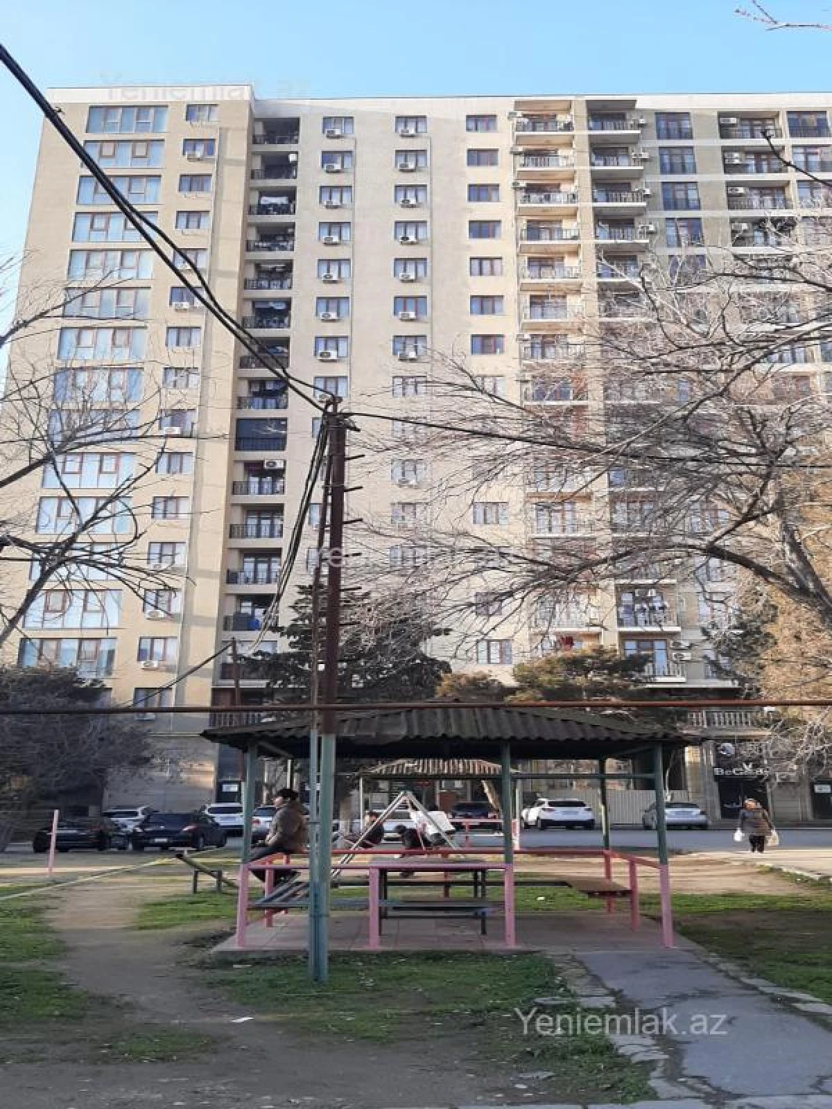 Satılır 2 otaqlı yeni tikili 70 m²