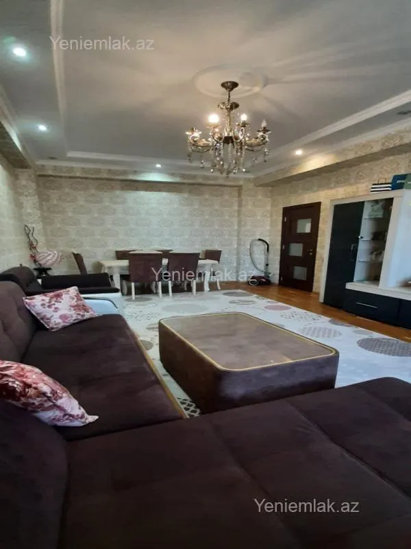 Satılır 2 otaqlı yeni tikili 70 m²