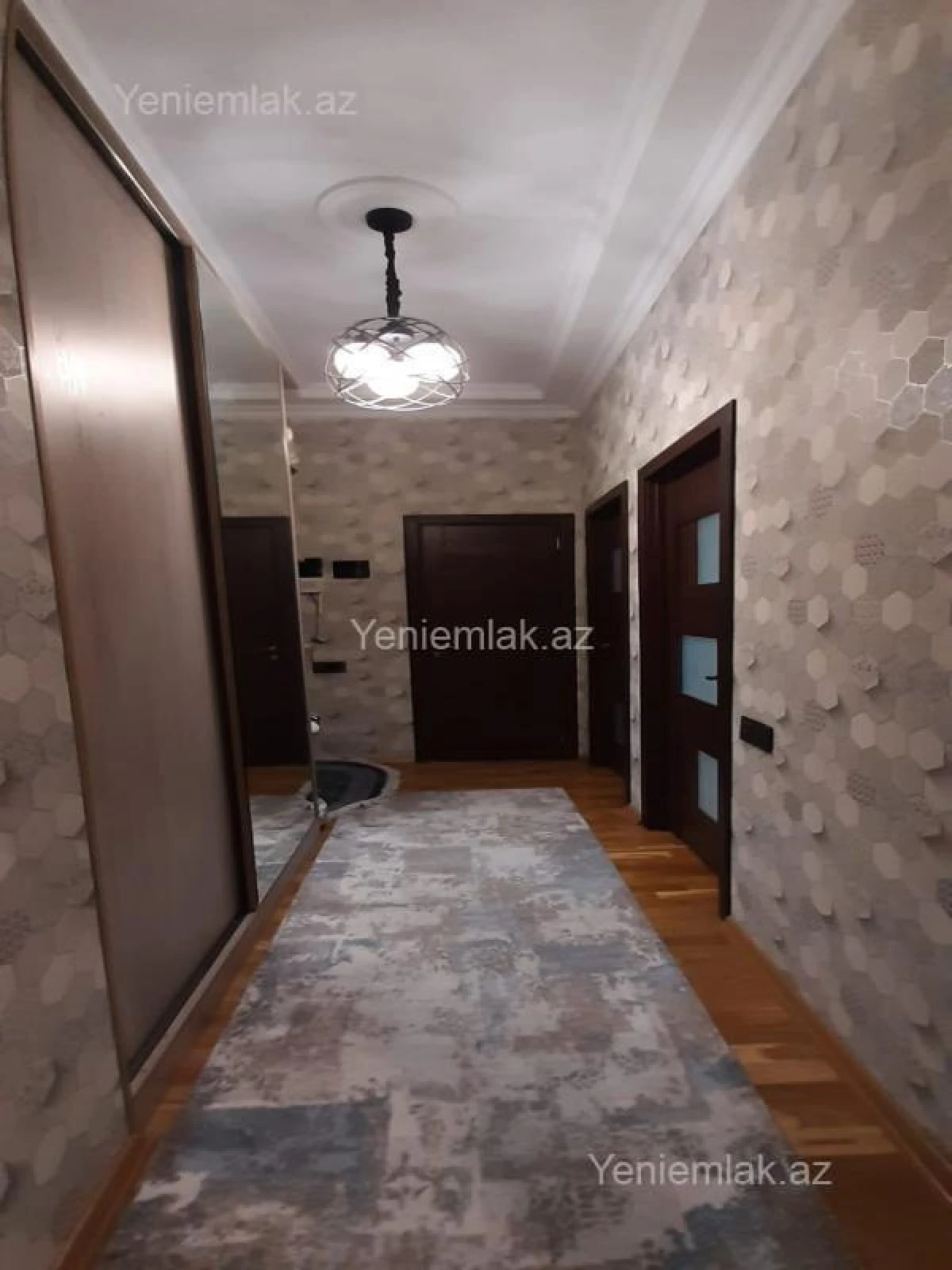 Satılır 2 otaqlı yeni tikili 70 m²