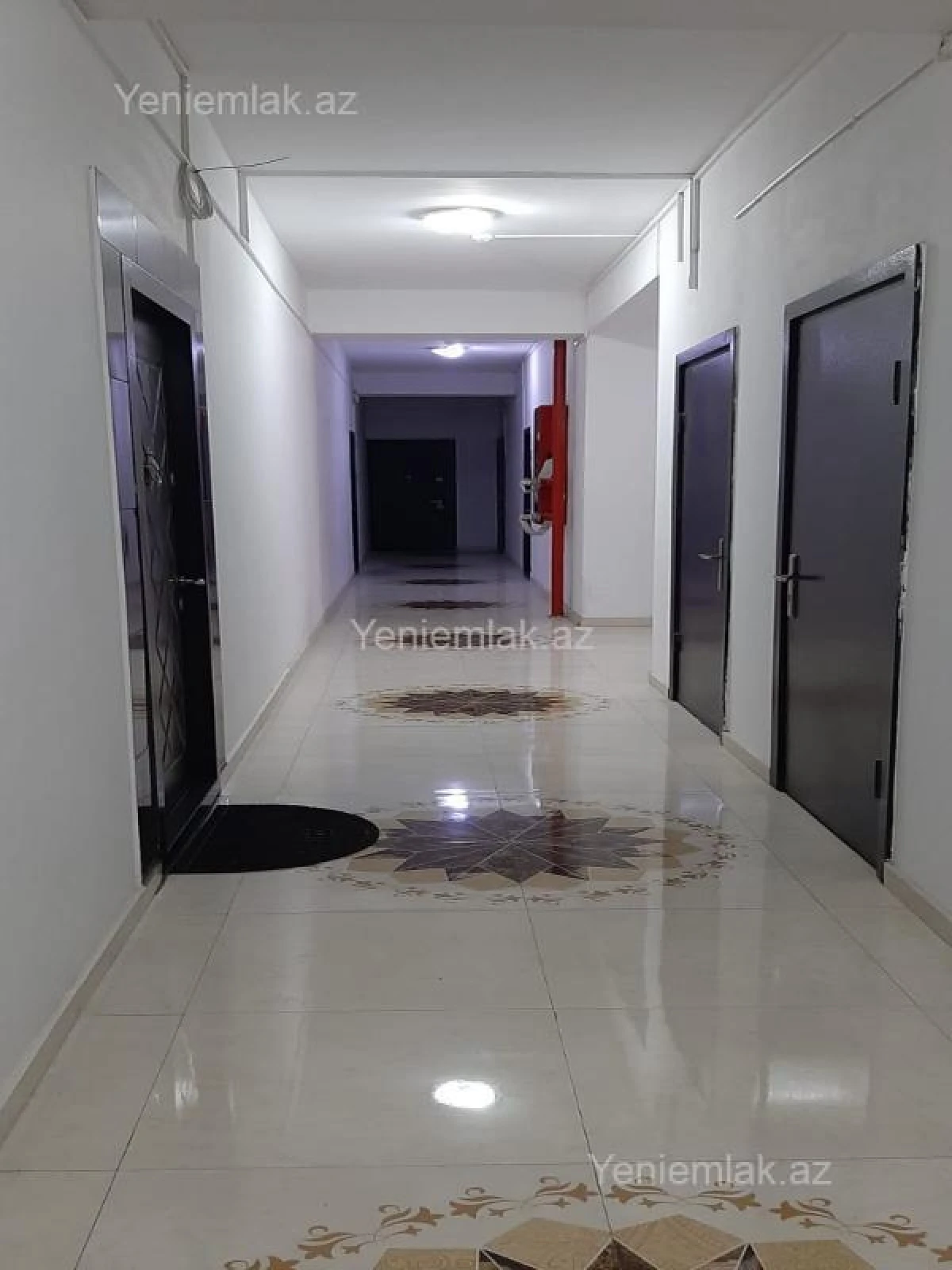 Satılır 2 otaqlı yeni tikili 70 m²