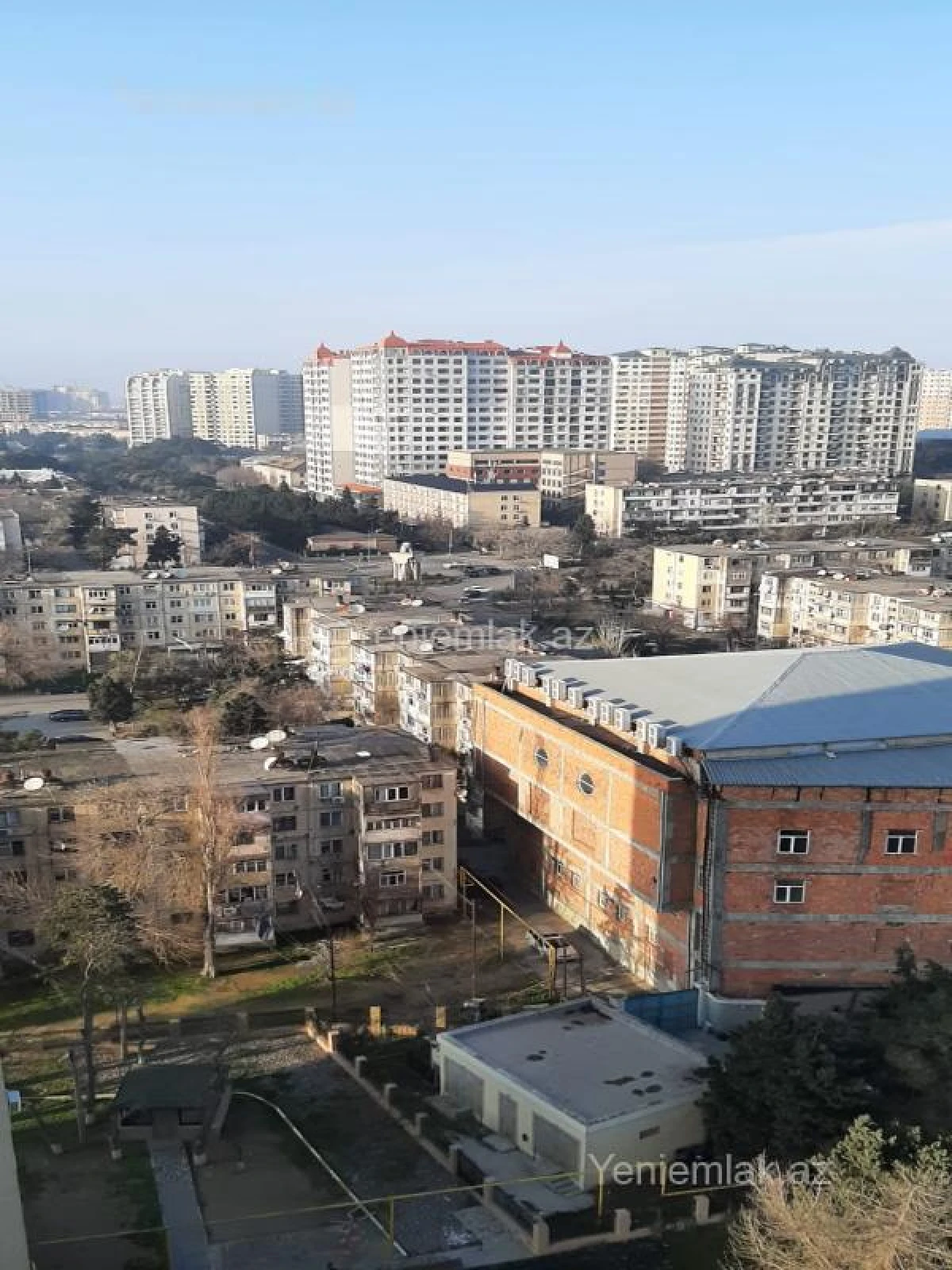 Satılır 2 otaqlı yeni tikili 70 m²