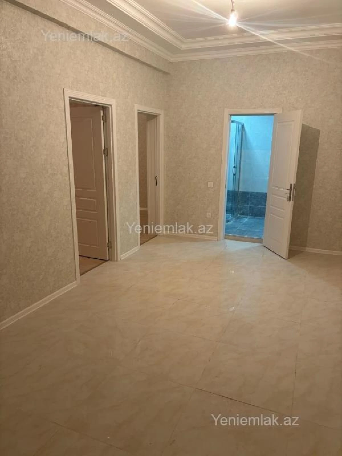 Satılır 2 otaqlı yeni tikili 81 m²