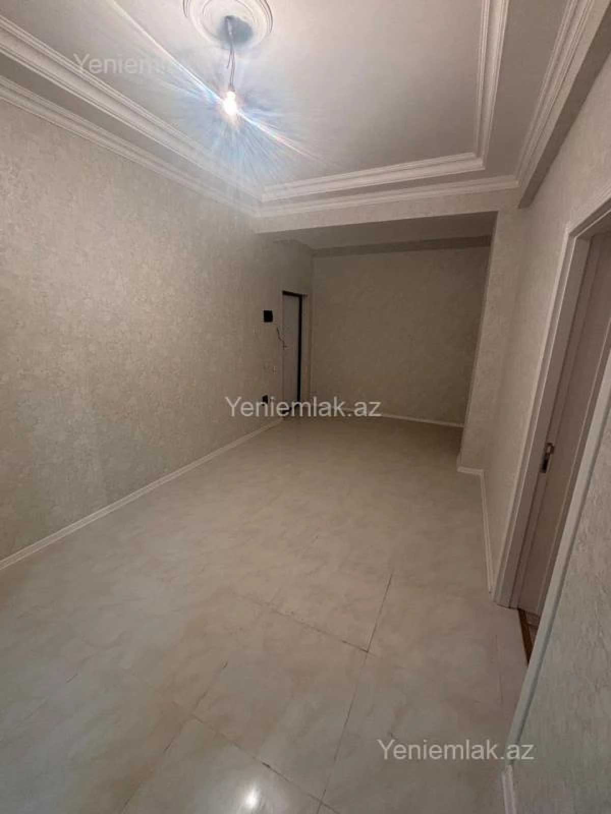 Satılır 2 otaqlı yeni tikili 81 m²