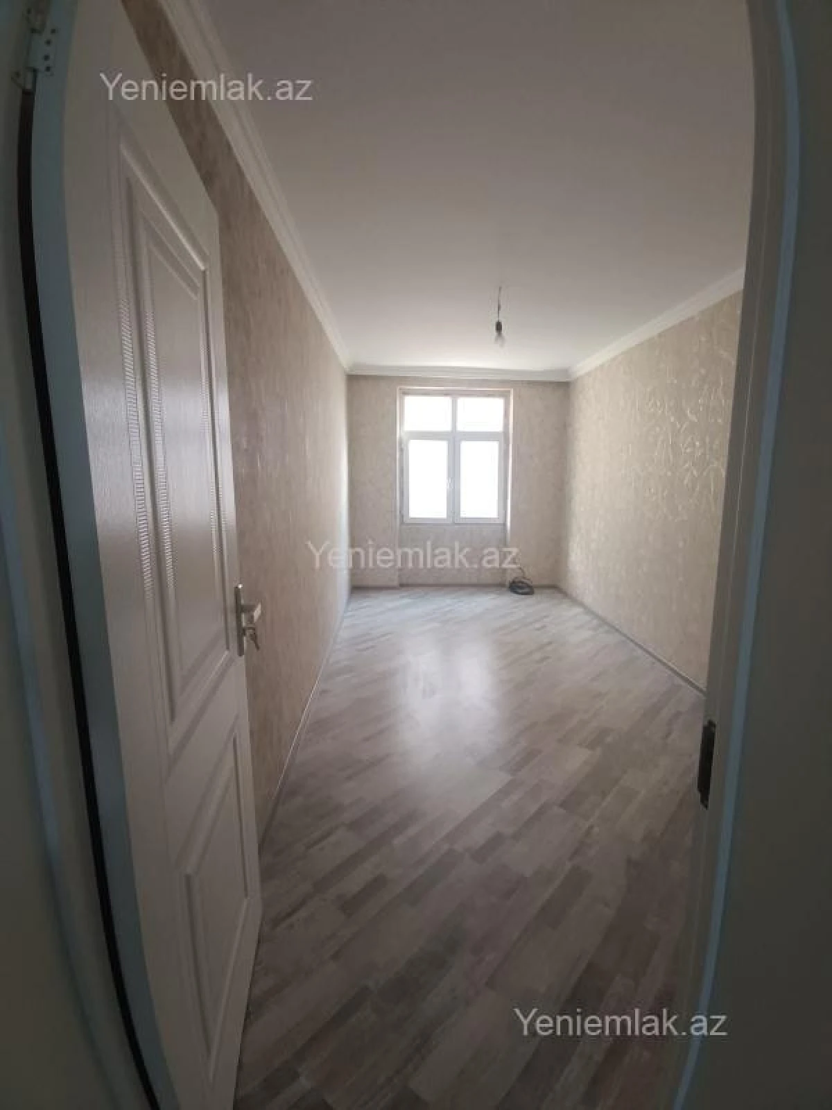 Satılır 2 otaqlı köhnə tikili 50 m²