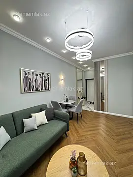 Satılır 2 otaqlı köhnə tikili 45 m²