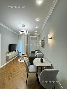 Satılır 2 otaqlı köhnə tikili 45 m²