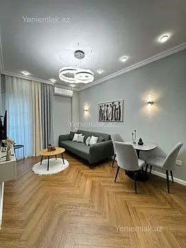 Satılır 2 otaqlı köhnə tikili 45 m²