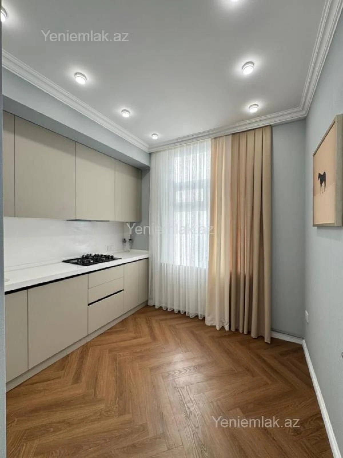 Satılır 2 otaqlı köhnə tikili 45 m²