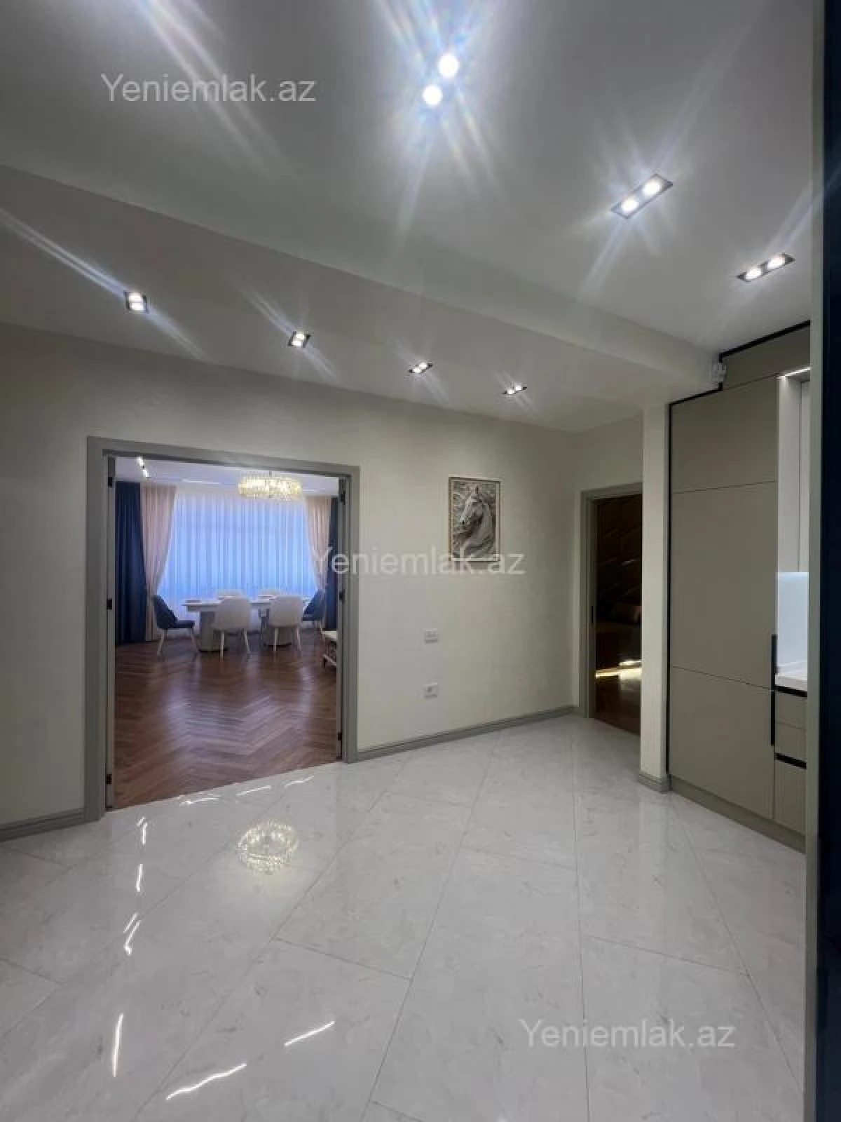 Satılır 3 otaqlı yeni tikili 108 m²