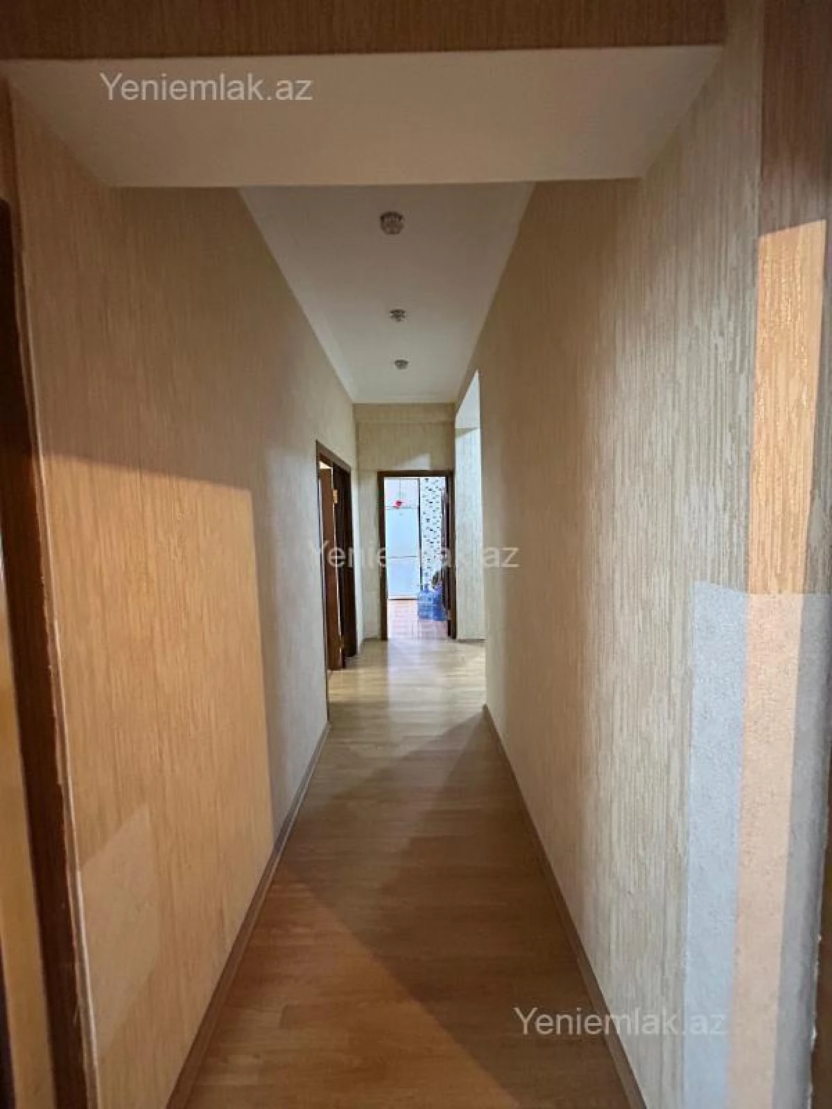 Satılır 3 otaqlı yeni tikili 115 m²