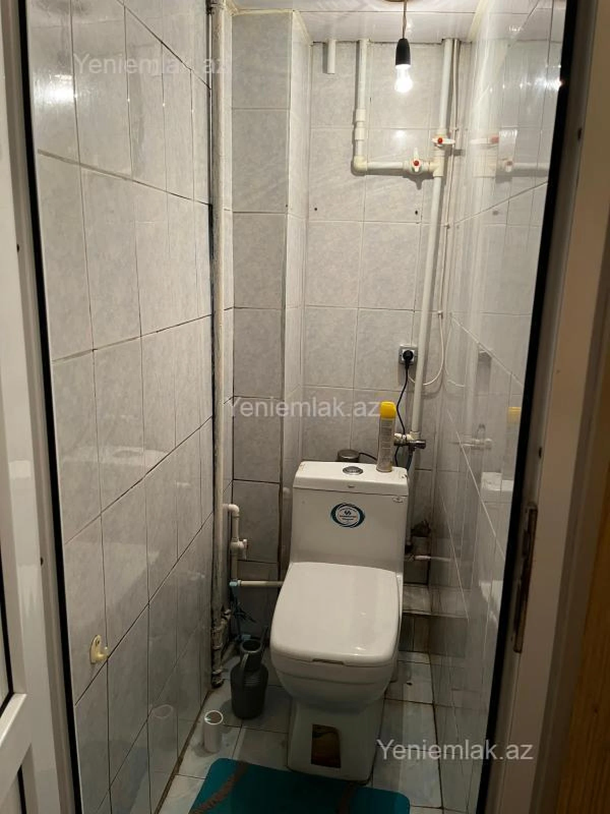 Satılır 2 otaqlı köhnə tikili 56 m²