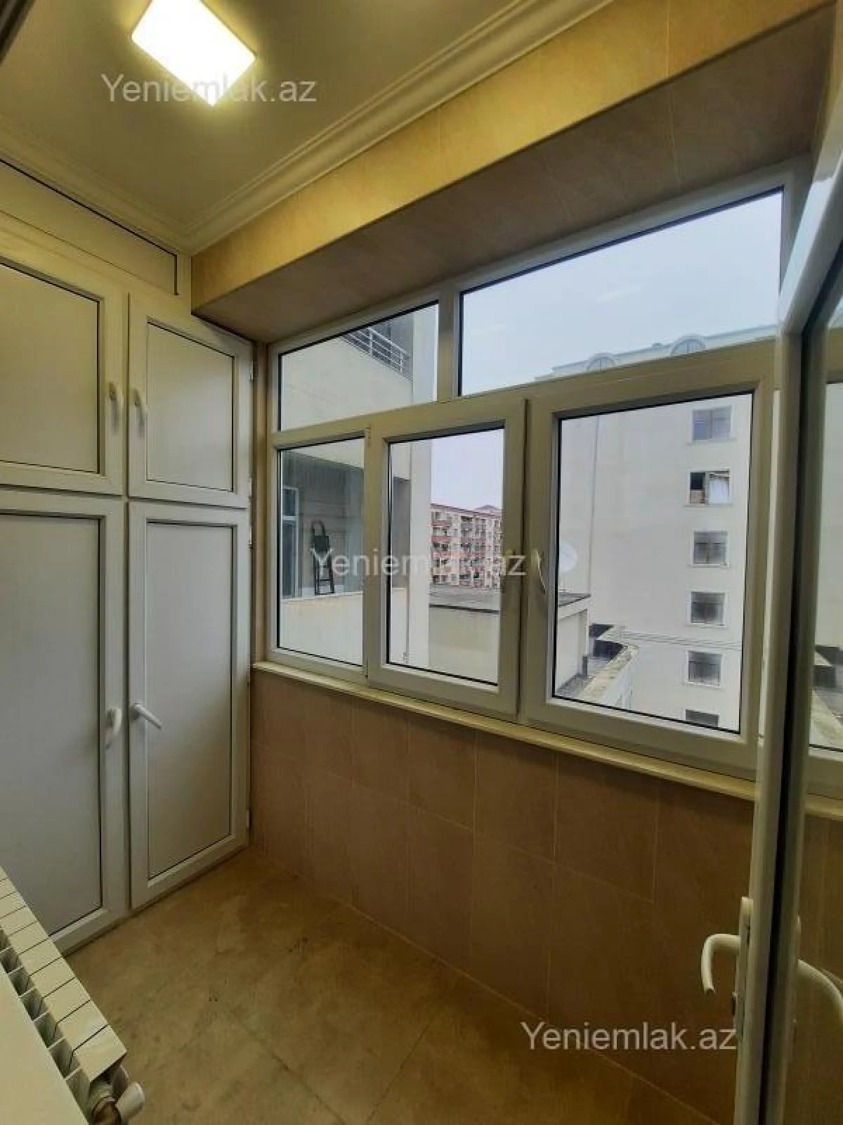 Satılır 3 otaqlı yeni tikili 155 m²