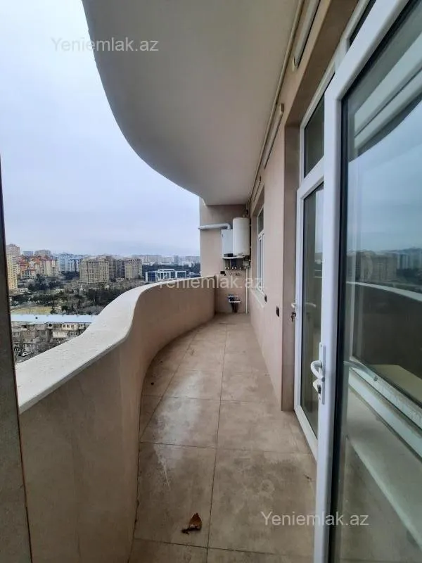Satılır 3 otaqlı yeni tikili 155 m²