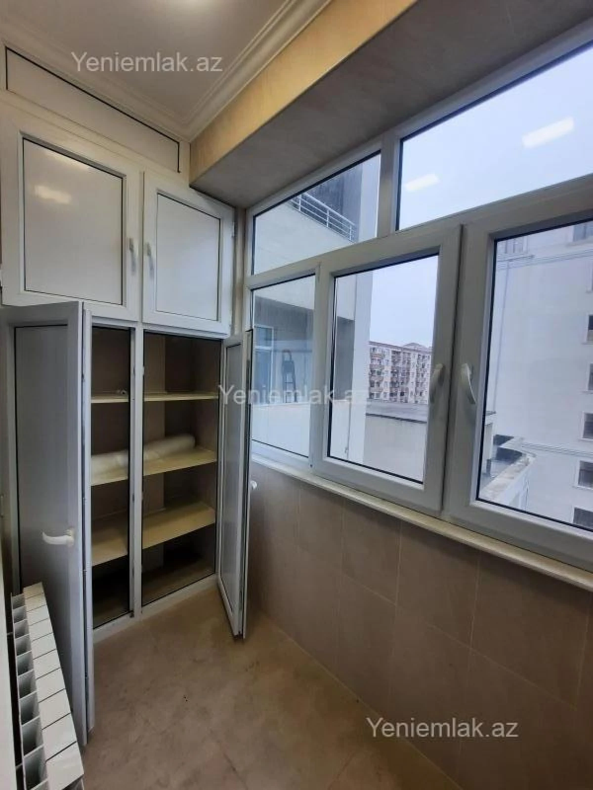 Satılır 3 otaqlı yeni tikili 155 m²