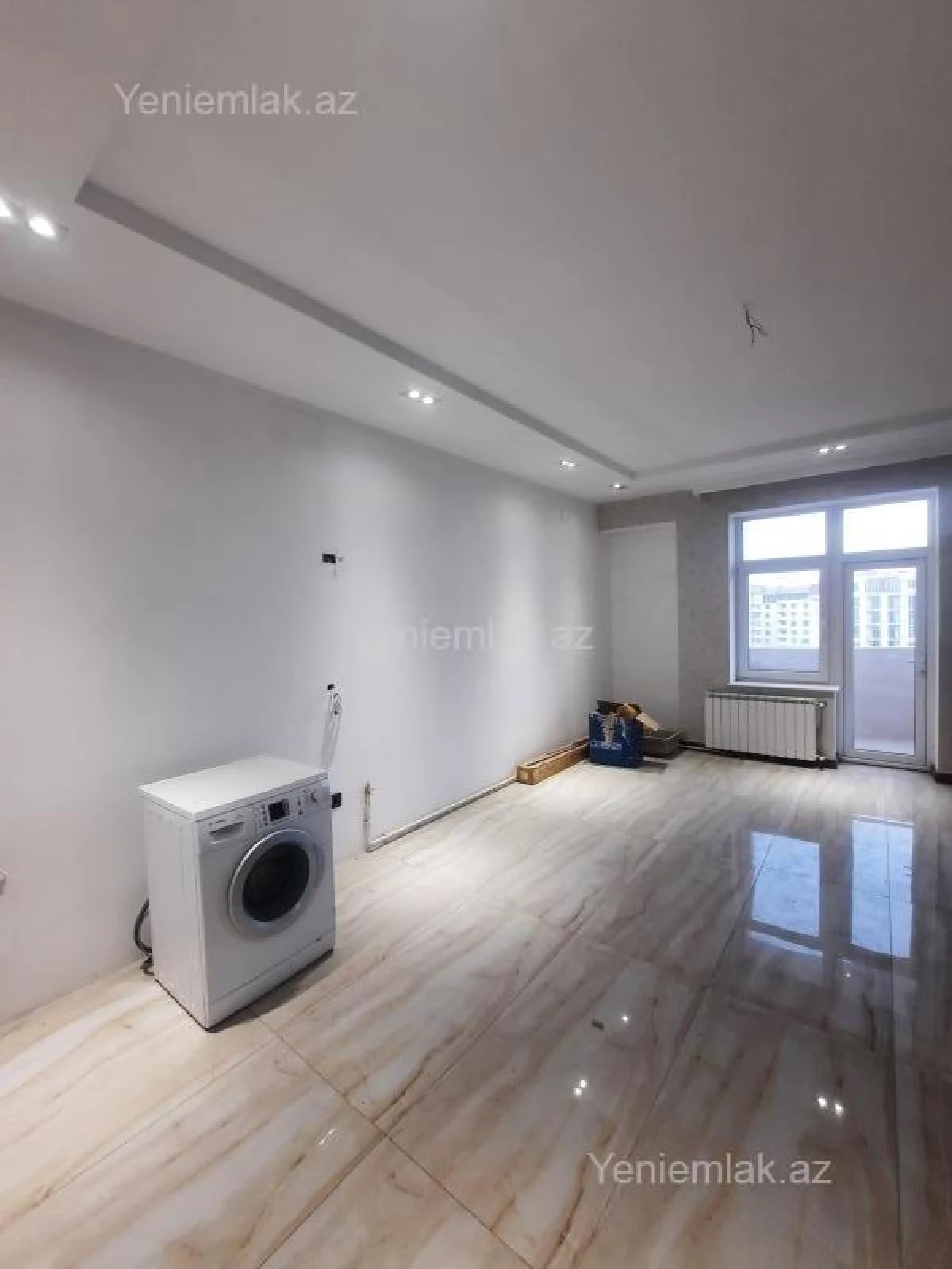 Satılır 3 otaqlı yeni tikili 155 m²