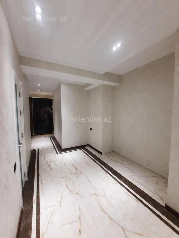 Satılır 3 otaqlı yeni tikili 155 m²