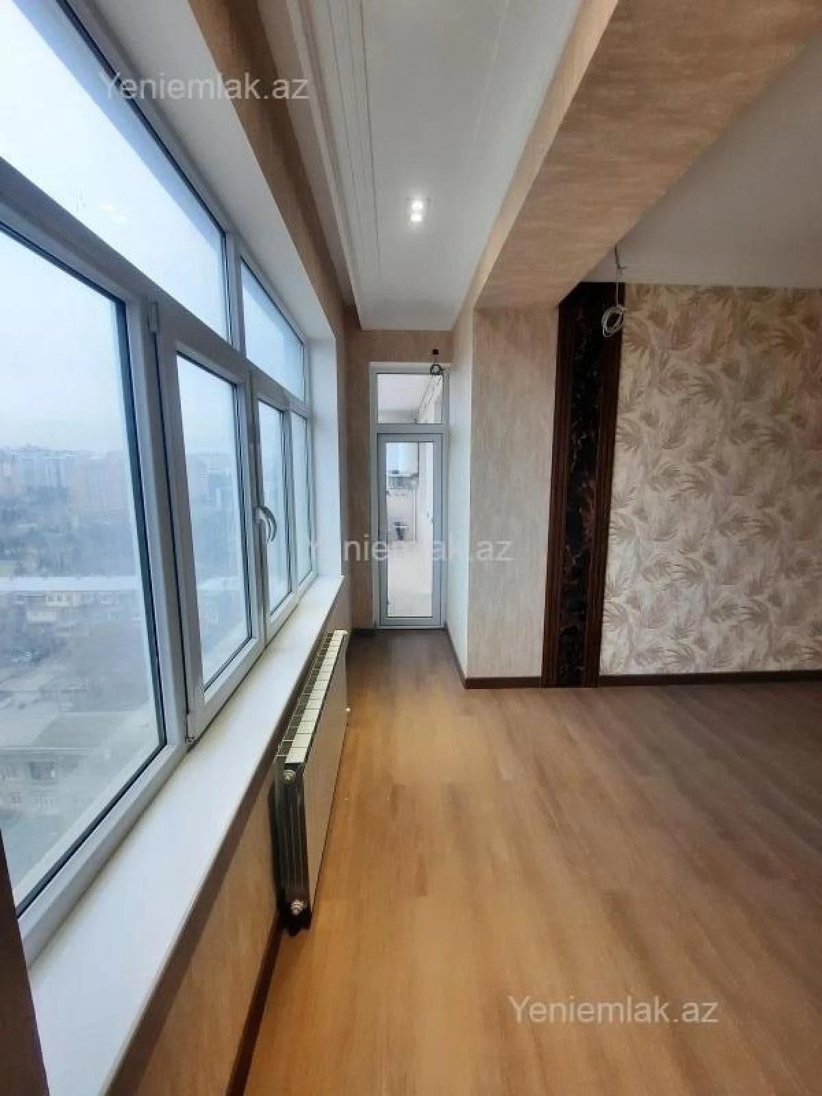 Satılır 3 otaqlı yeni tikili 155 m²