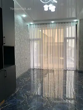 Satılır 5 otaqlı həyət evi 250 m²