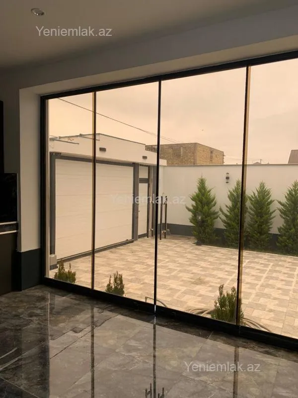 Satılır 5 otaqlı həyət evi 250 m²