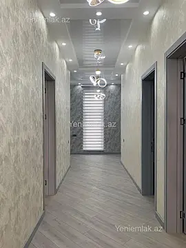 Satılır 5 otaqlı həyət evi 250 m²
