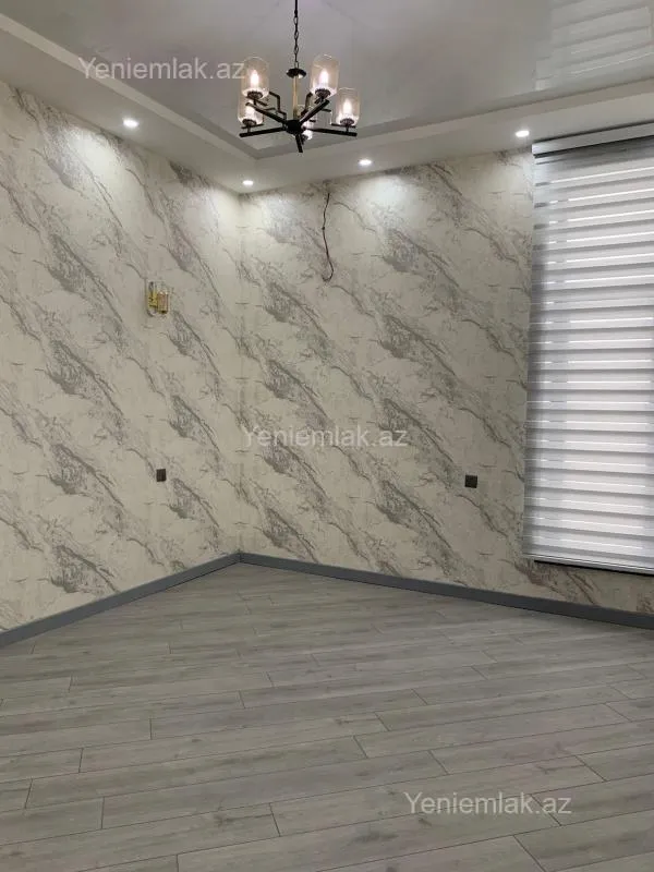 Satılır 5 otaqlı həyət evi 250 m²