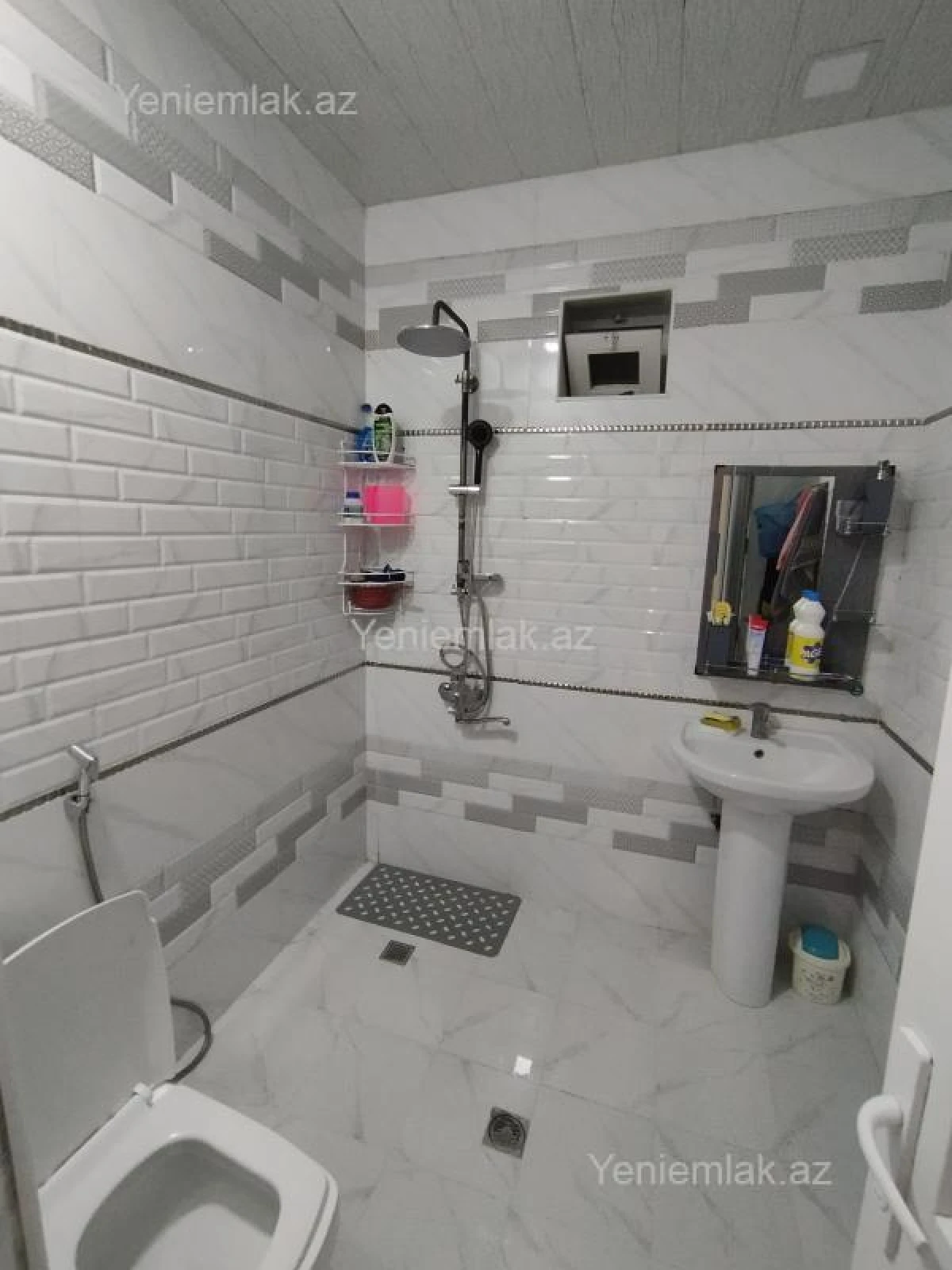 Satılır 3 otaqlı həyət evi 100 m²