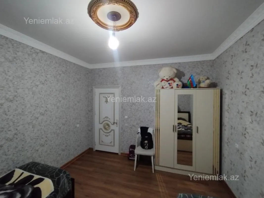 Satılır 3 otaqlı həyət evi 100 m²
