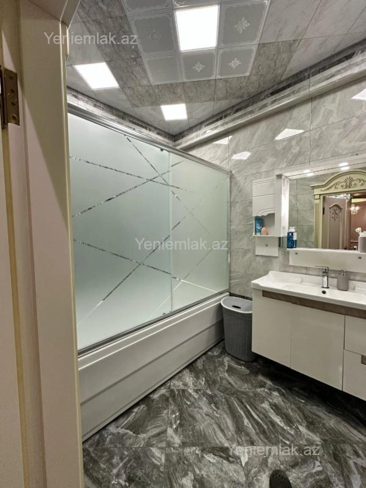 Satılır 4 otaqlı yeni tikili 168 m²