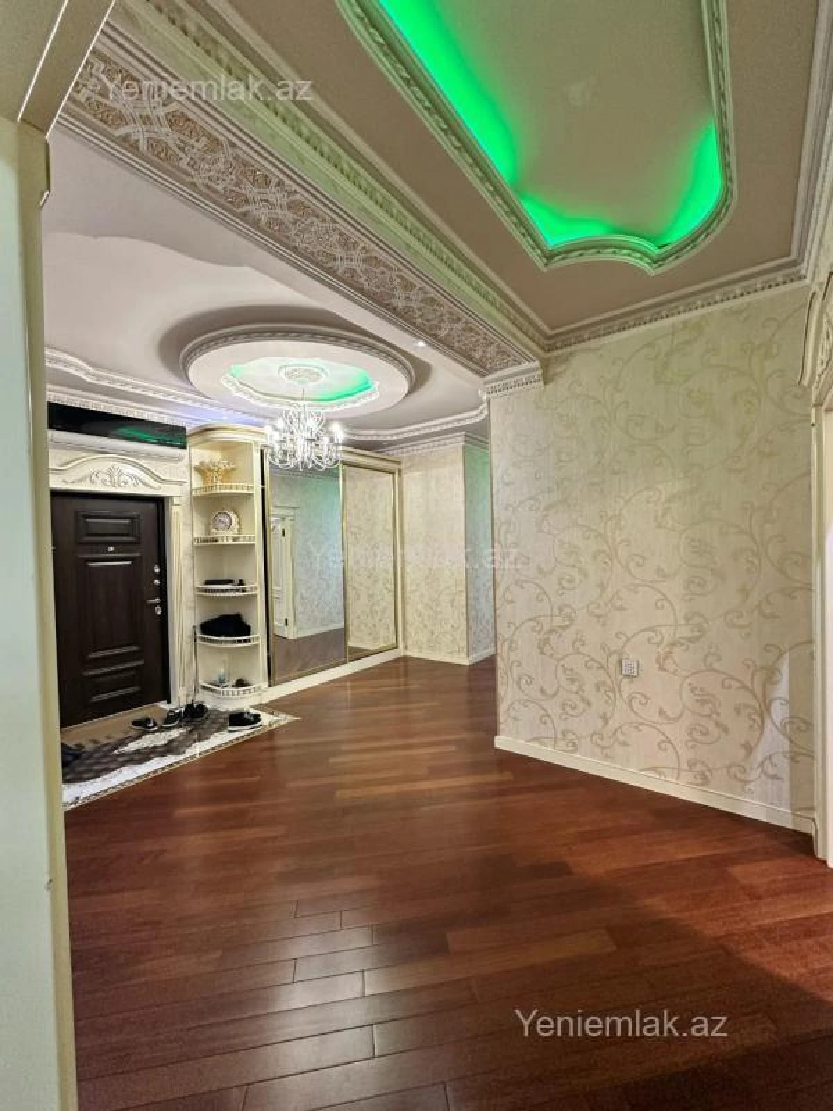 Satılır 4 otaqlı yeni tikili 168 m²