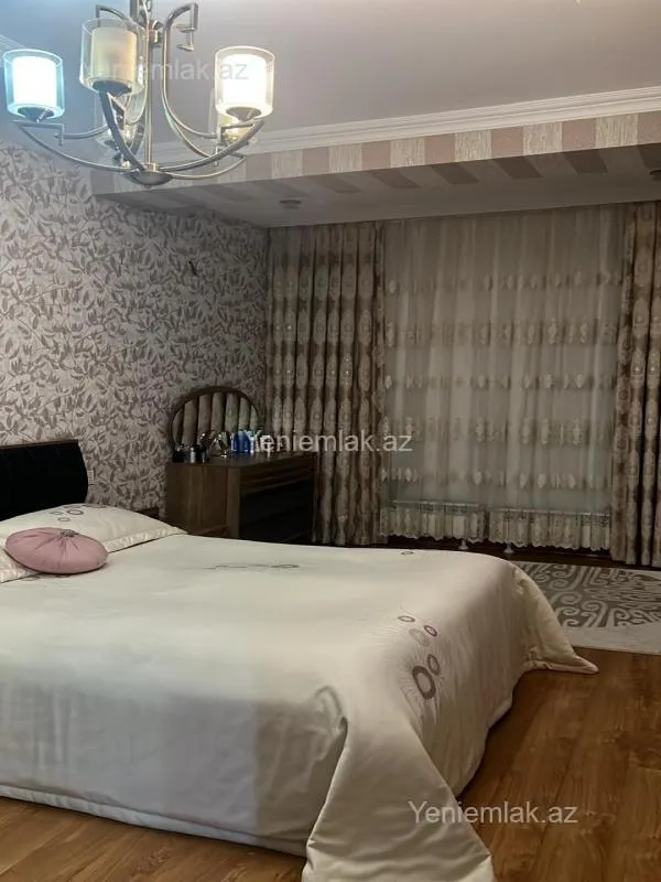 Satılır 2 otaqlı yeni tikili 60 m²