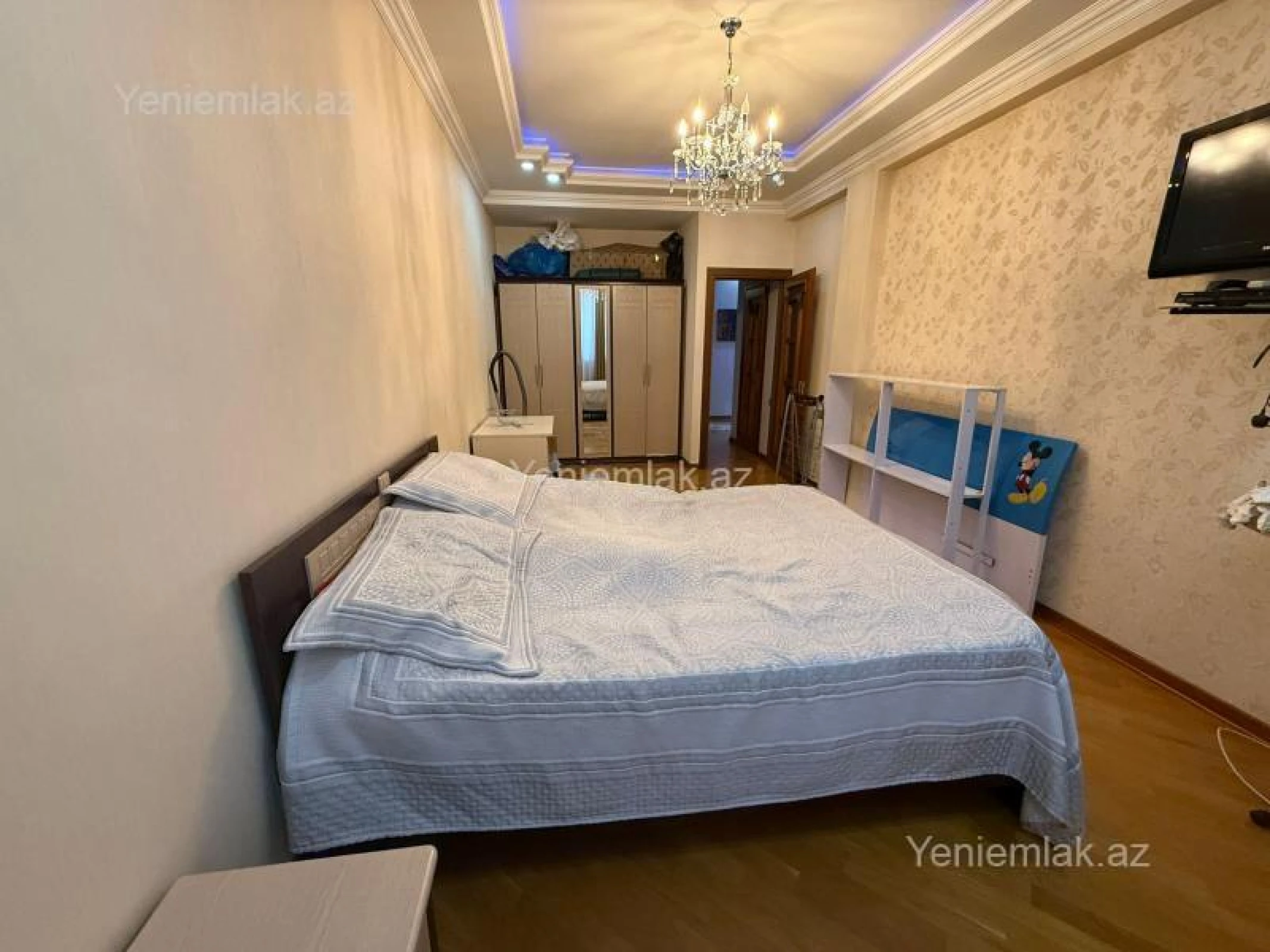 Satılır 4 otaqlı yeni tikili 145 m²